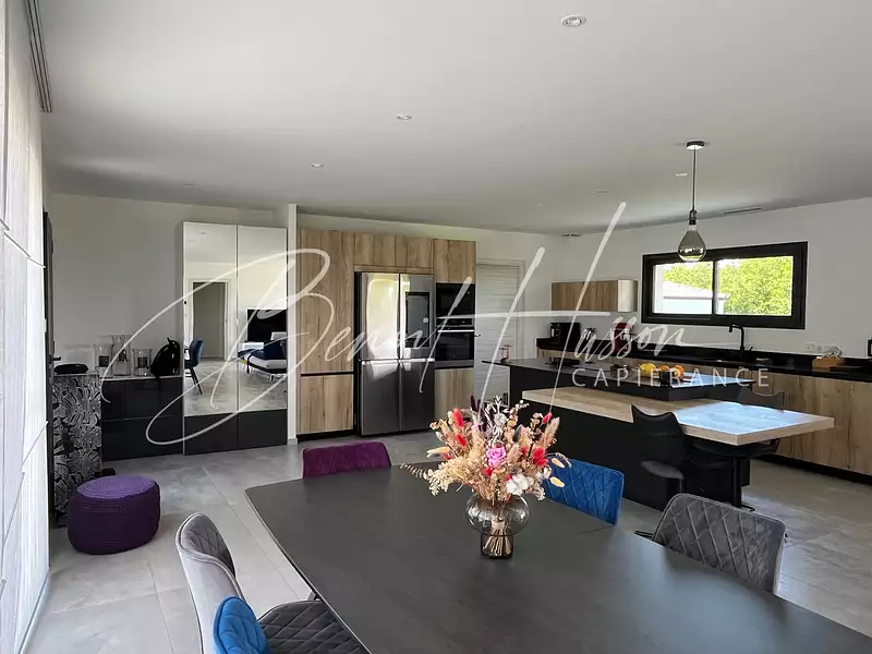 Maison, 157 m²