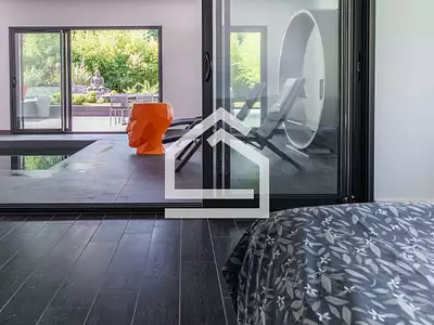 Maison, 250 m²