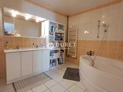 Maison, 157 m²