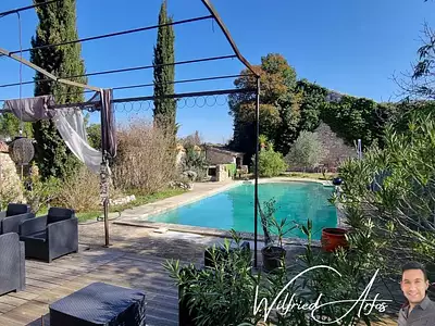 Maison, 414 m²