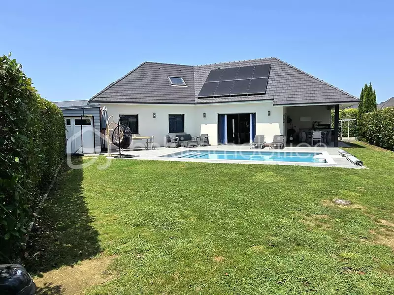Maison, 147 m²