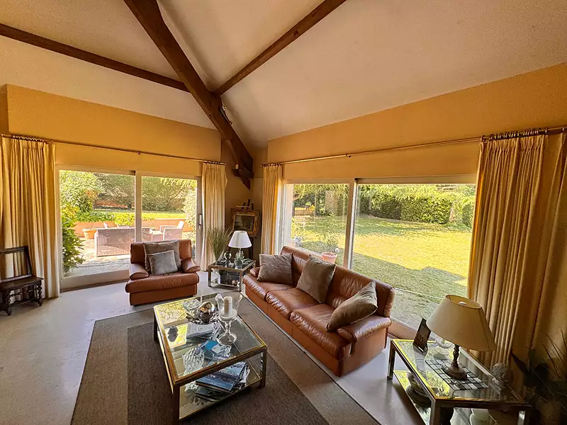 Maison, 219 m²