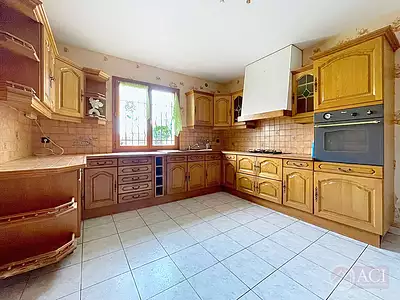 Maison, 191 m²