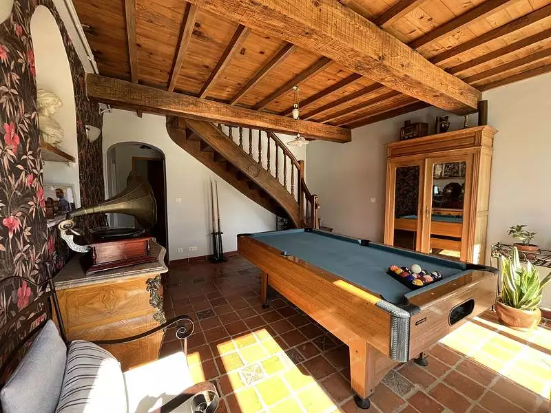 Maison, 280 m²
