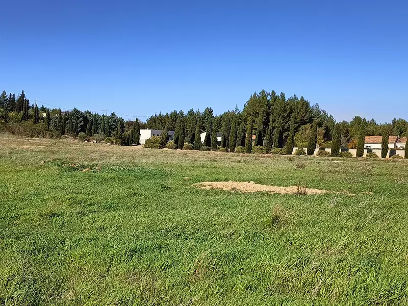 Terrain, 352 m²