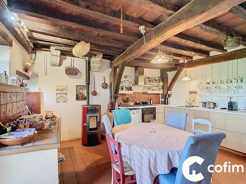 Maison, 210 m²