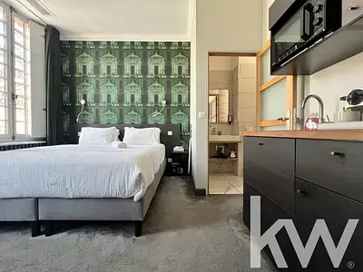 Immeuble, 300 m²
