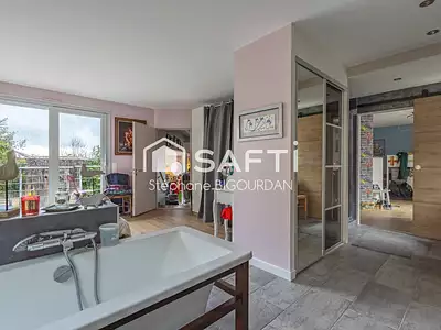 Maison, 148 m²