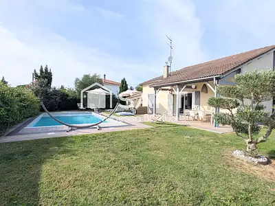 Maison, 140 m²