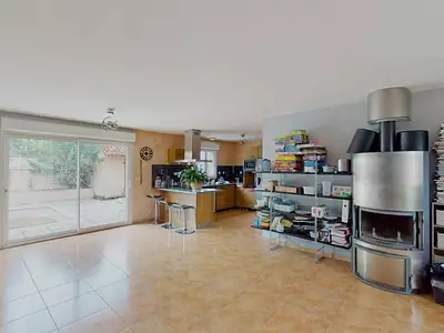 Maison, 99 m²