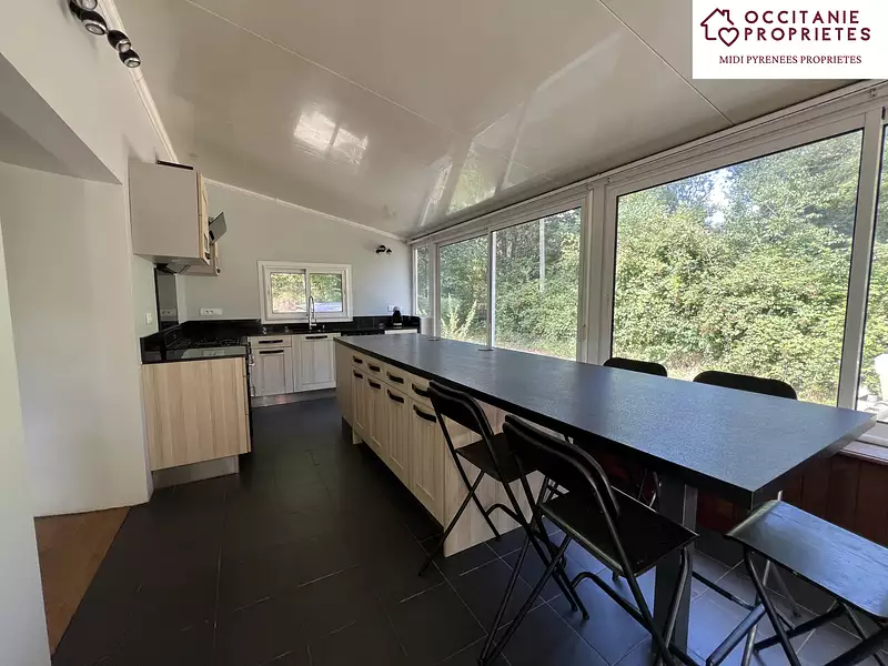 Maison, 230 m²