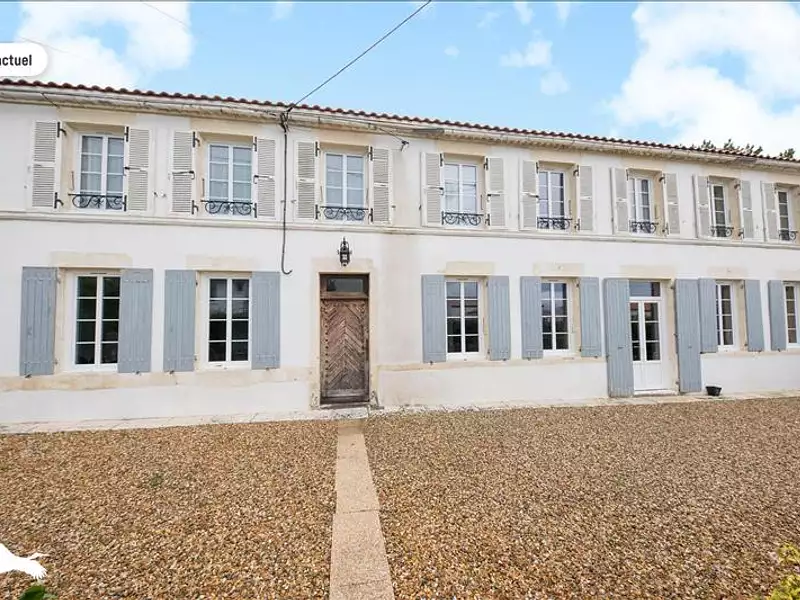 Maison, 300 m²