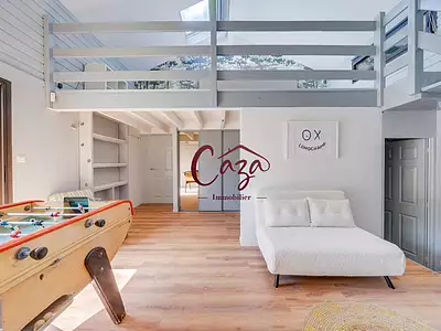 Maison, 335 m²