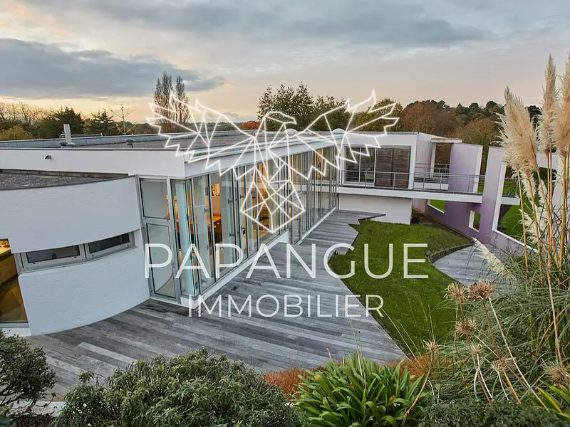 Maison, 248 m²