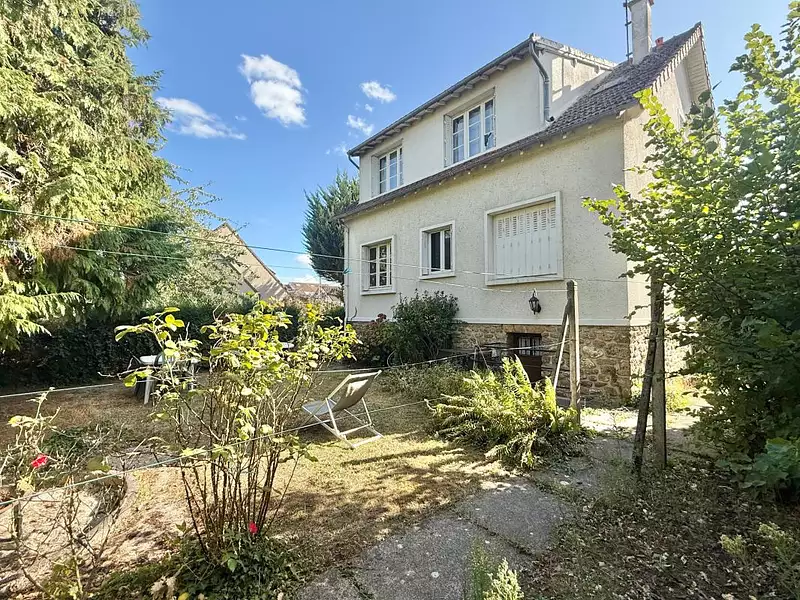 Maison, 163 m²