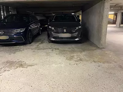 Parking, 14 m²