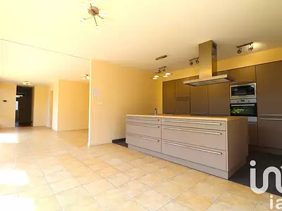Maison, 170 m²