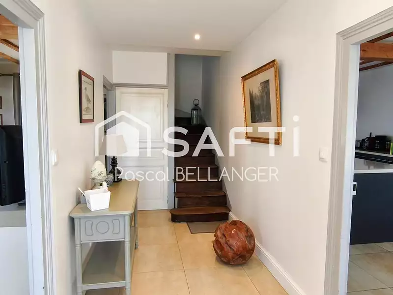 Maison, 200 m²