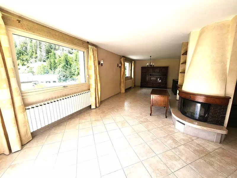 Maison, 184 m²