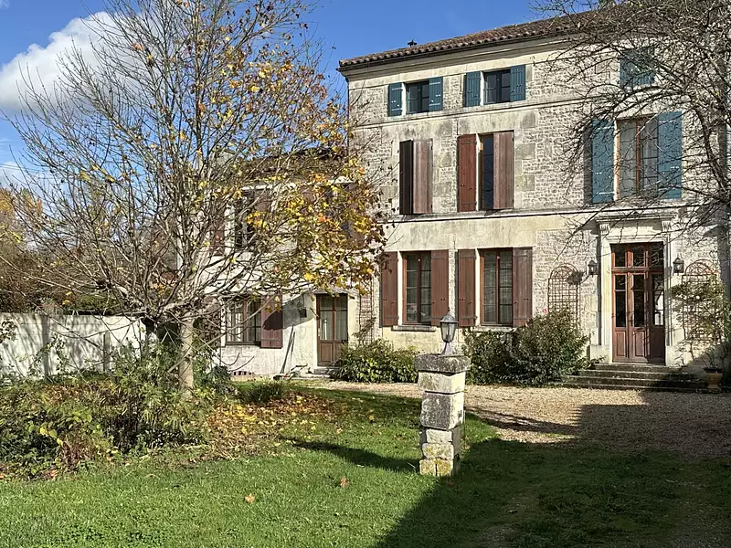 Maison, 274 m²