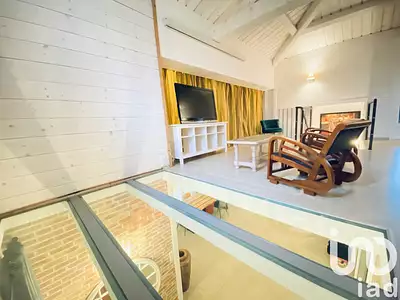 Maison, 243 m²