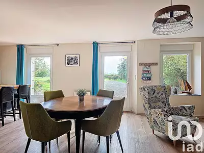 Maison, 167 m²