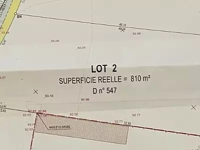 Terrain, 810 m²