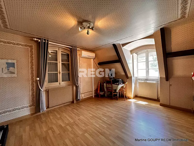 Maison, 250 m²
