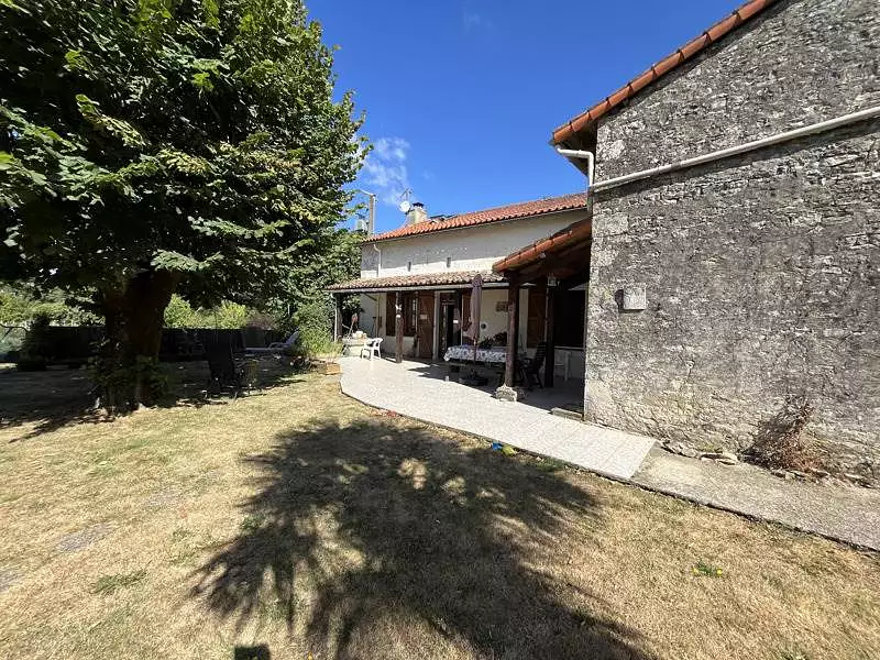 Maison, 128 m²