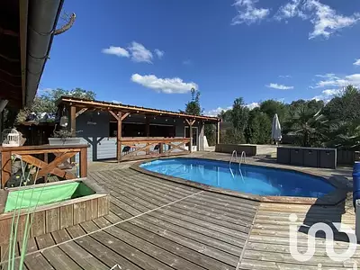 Maison, 250 m²