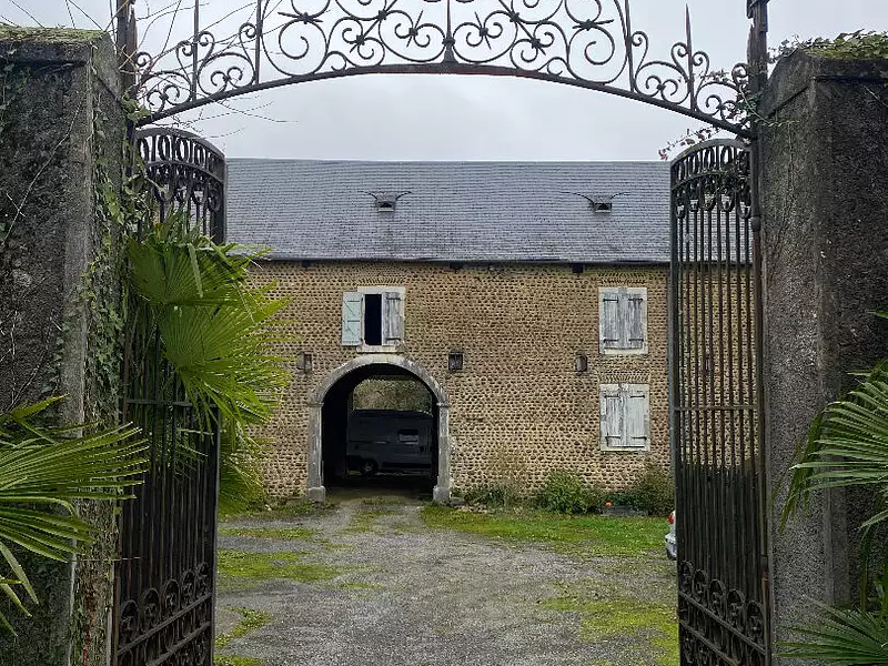 Maison, 250 m²