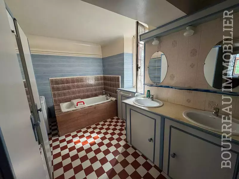 Maison, 175,54 m²