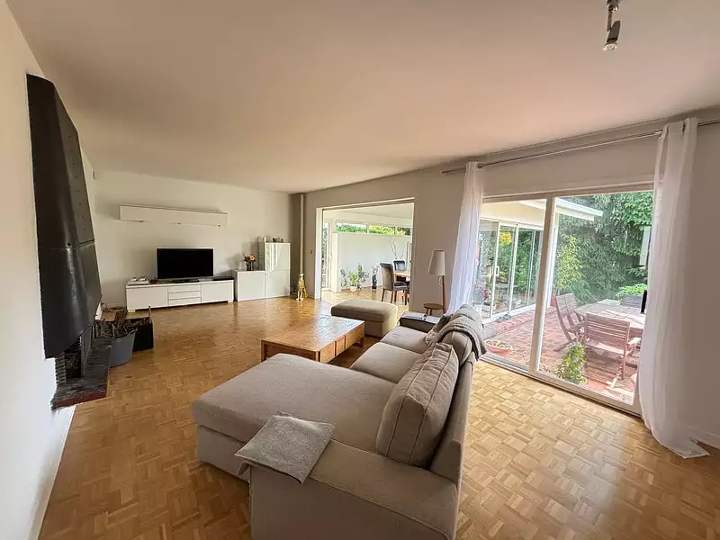 Maison, 202 m²