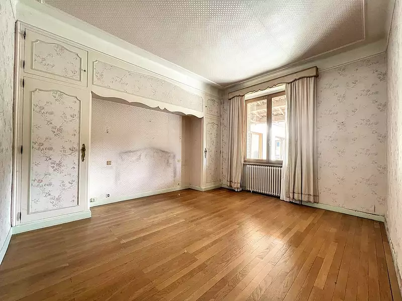 Immeuble, 1 050 m²