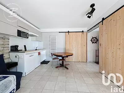 Maison, 180 m²