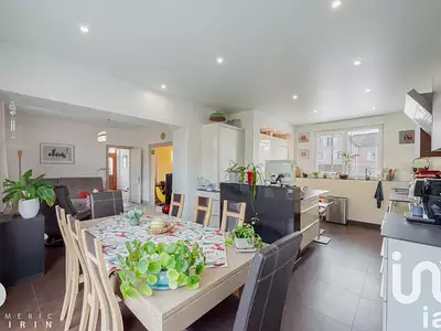 Maison, 222 m²