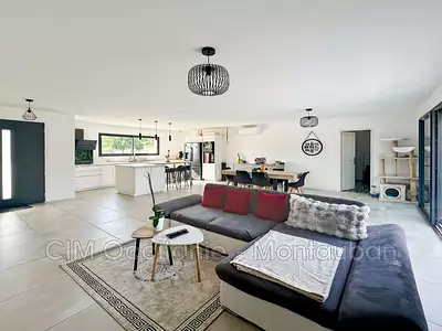 Maison, 115 m²
