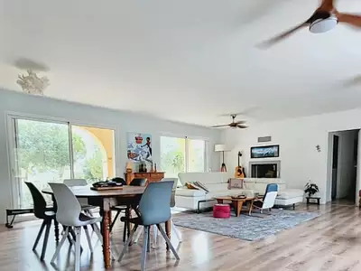 Maison, 190 m²