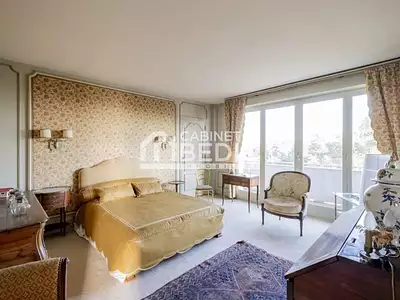Appartement, 211,7 m²