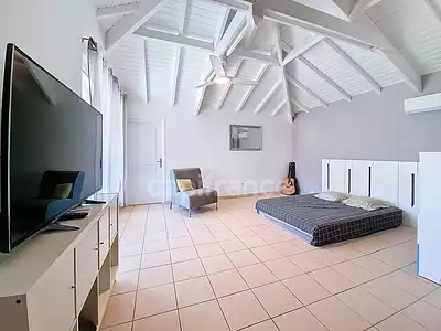 Maison, 196 m²