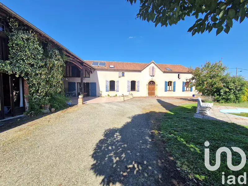 Maison, 271 m²