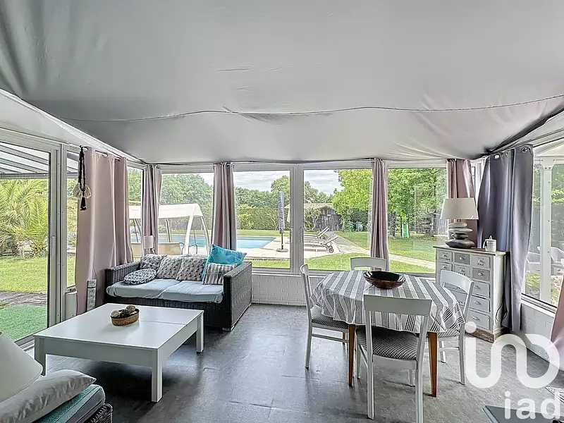 Maison, 175 m²