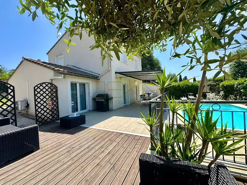 Maison, 102,17 m²