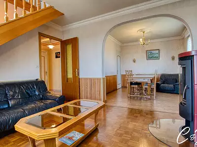 Maison, 99 m²