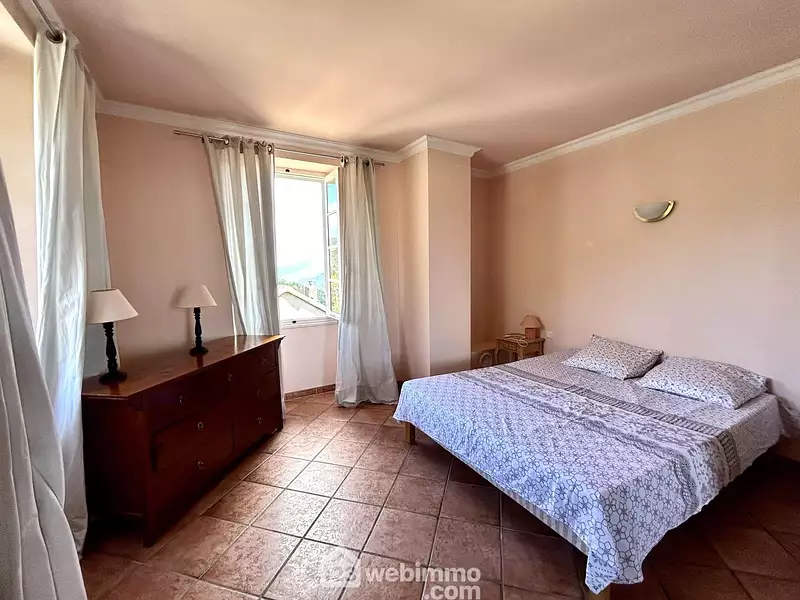 Maison, 140 m²