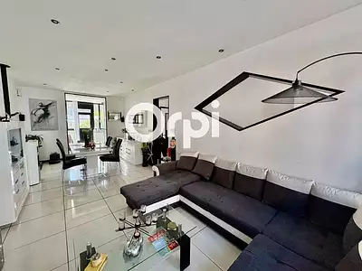 Maison, 83 m²