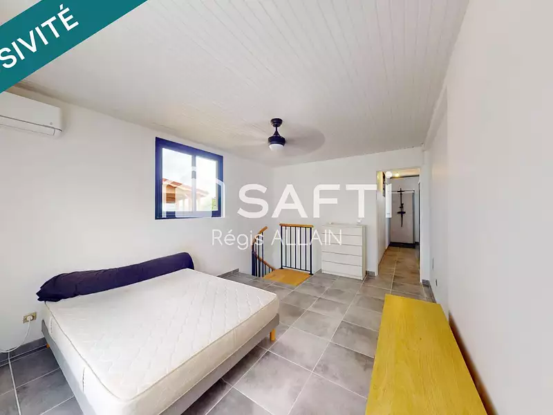 Maison, 180 m²