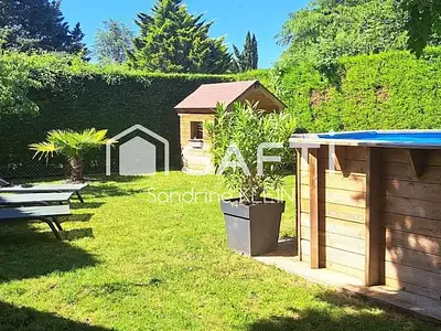 Maison, 237 m²