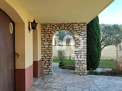Maison, 180 m²