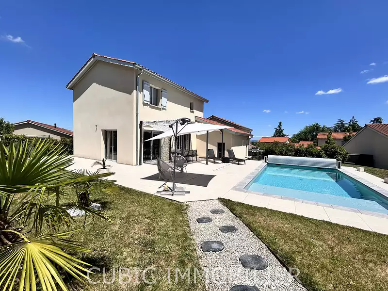 Maison, 116 m²